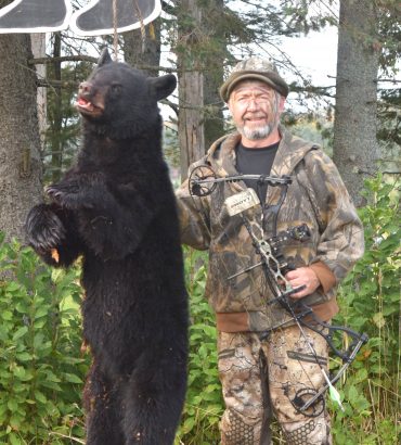 Maine bear hunting at Foggy Mountain