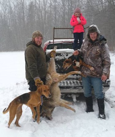 Maine coyote hunting