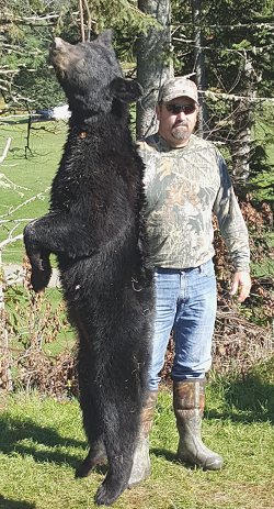 trophy black bear hunt at Foggy Mountain Guide Service