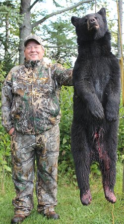 black bear hunts at Foggy Mountain
