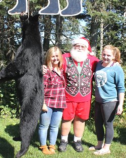 trophy black bear hunt at Foggy Mountain