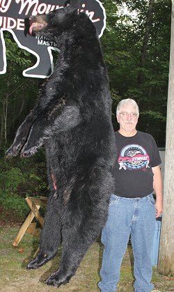 trophy bear hunts at Foggy Mountain Guide Service