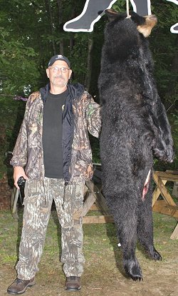 trophy bear hunts at Foggy Mountain Guide Service