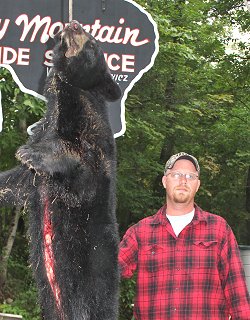 trophy bear hunts at Foggy Mountain Guide Service