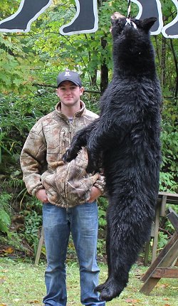 trophy bear hunting at Foggy Mountain