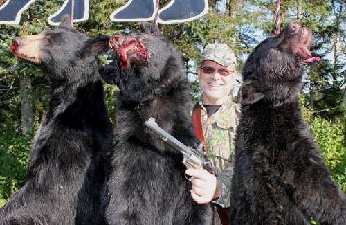 trophy handgun bear hunting at Foggy Mountain