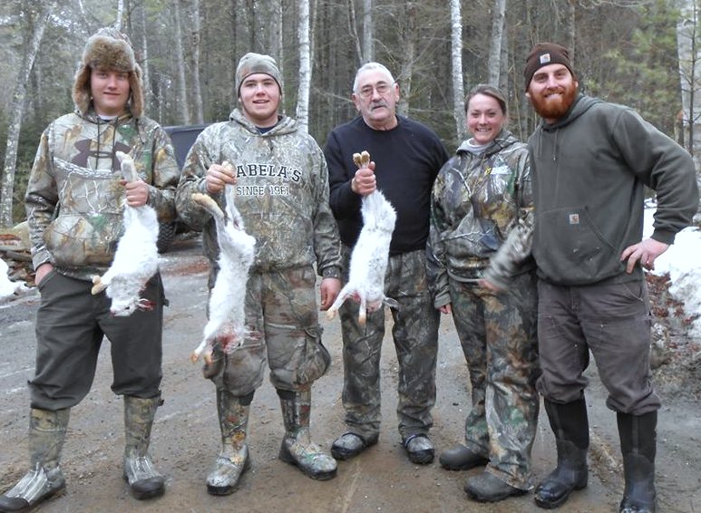 Maine snowshow hare hunting