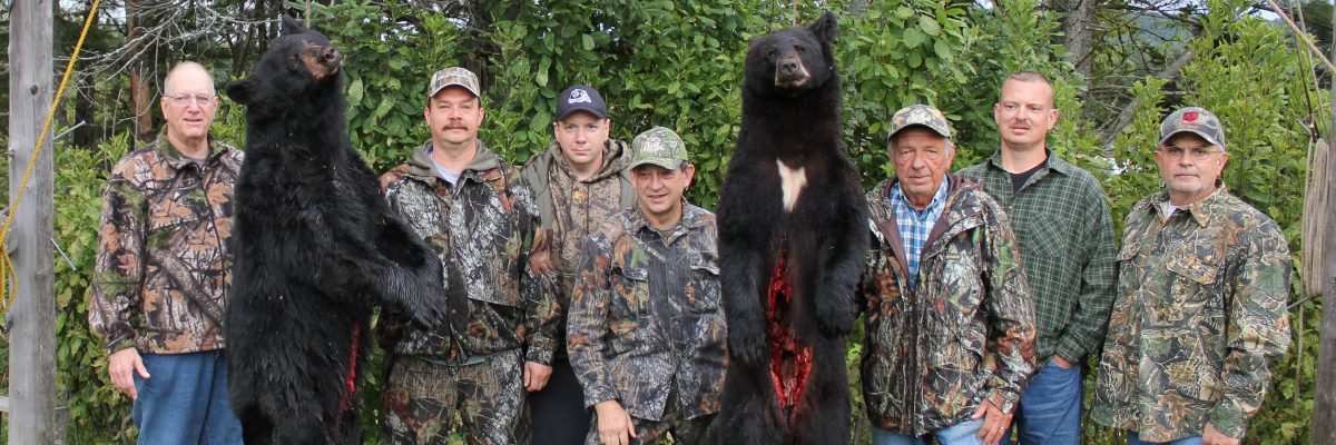 Maine bear hunters